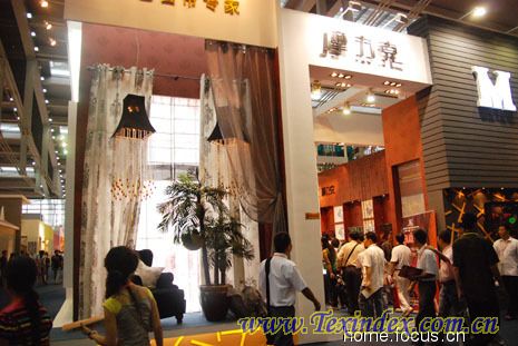 07���ڼҼ�չ֮��(zhu��n)�L(f��ng)Ħ������