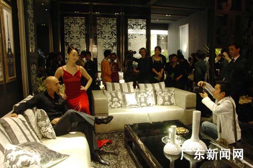 21ÏV݇HҾ߲[(hu )Ļ