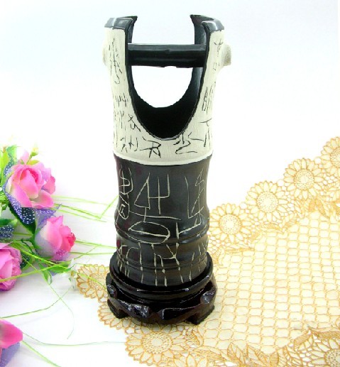 �Ҿ���ɫ�ڰ׼��