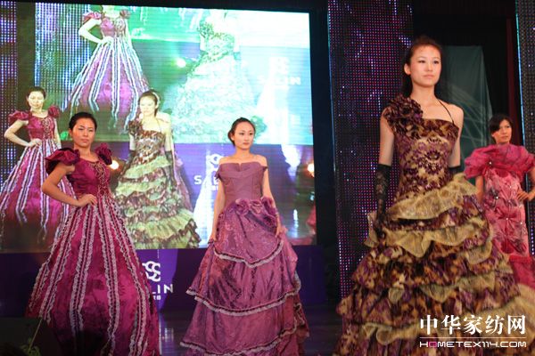 ��(li��n)�Ҽ��e�k������Ӣ���(hu�� )