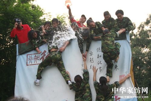 �����������۟��F�