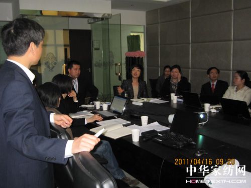 ���z�_(k��i)չ�����wϵ�ļ��u������