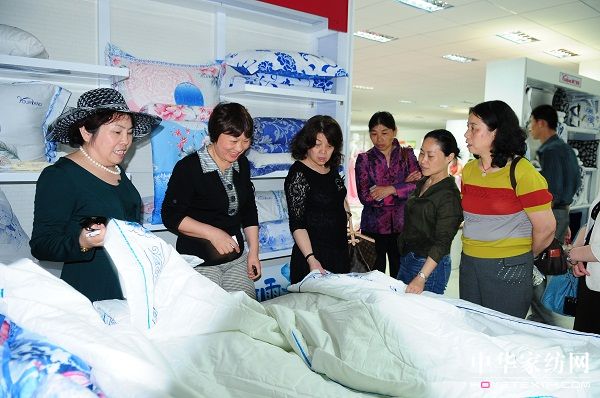 ����ʡŮ��I(y��)�҅f(xi��)��(hu�� )���^(gu��n)���m�Ҽ�