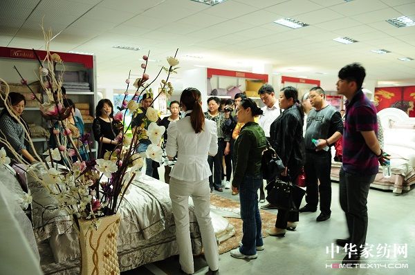 ����ʡŮ��I(y��)�҅f(xi��)��(hu�� )���^(gu��n)���m�Ҽ�