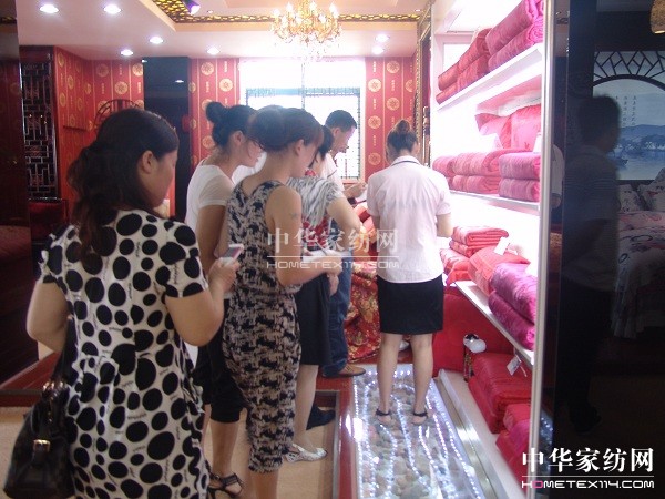 ���m�Ҽ�2011�ﶬ��Ʒӆ؛��(hu�� )���M(j��n)��