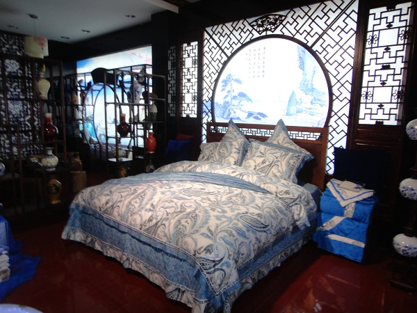 ���m�Ҽ������e��2012��Ʒ�l(f��)����(hu�� )