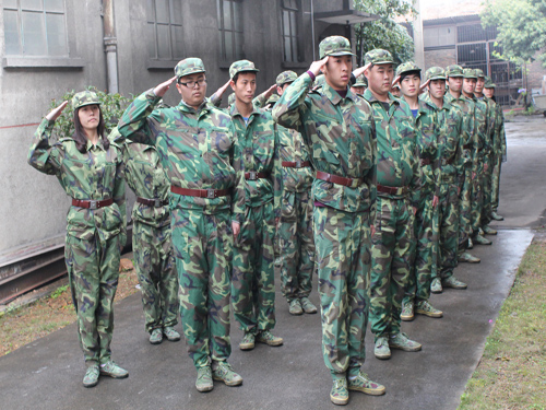 ����˹�Ҽ����W(xu��)�T���L(f��ng)ò�°l(f��)չ