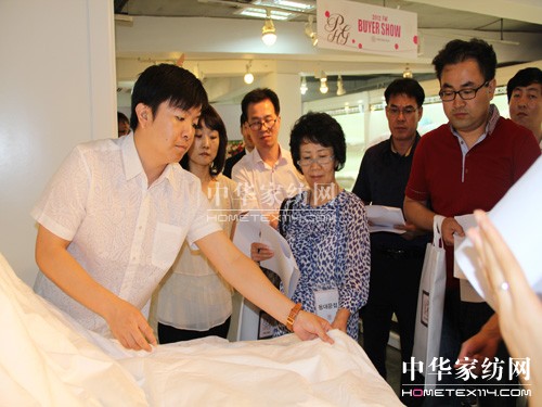 ARTILIVI(��[��)������Ʒ�l(f��)����(hu�� )