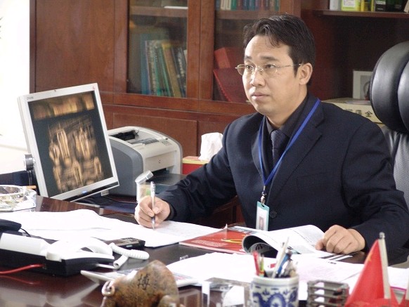 ���m�����L(ch��ng)���u�x����2012�ꃞ(y��u)�㹲�a(ch��n)�h�T