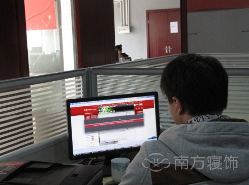 �Ϸ����style