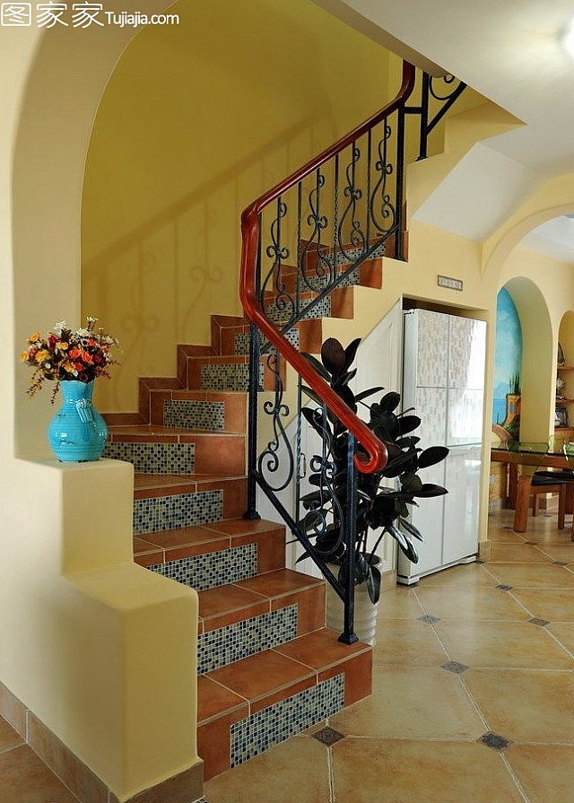 ���к���ʽ�Ҿ��������e�^(1)