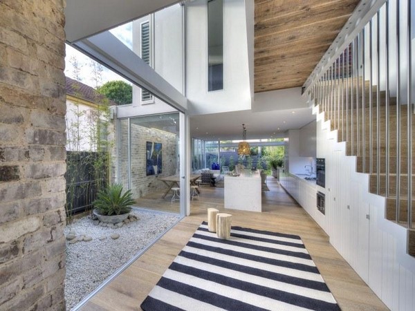 �{�׵��к��L(f��ng)��������´�լ