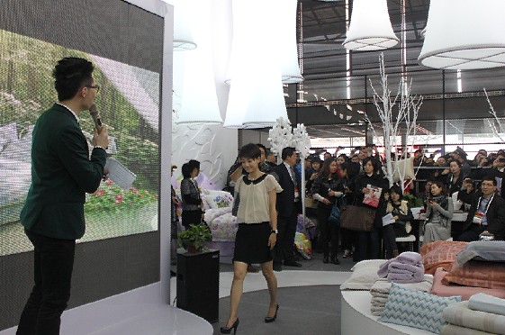 ЧϯҼչ(hu )٬F߳