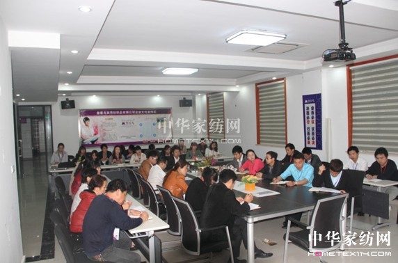 ϲB(nio)2013Ʒl(f)(hu )(dng)T(hu )