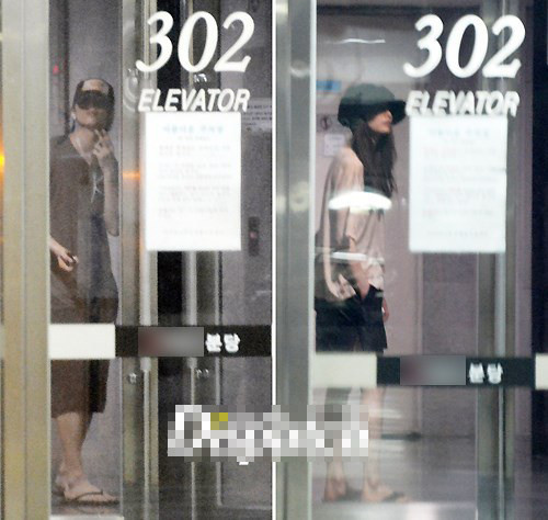 ��˾���JԪ������Ӣ����