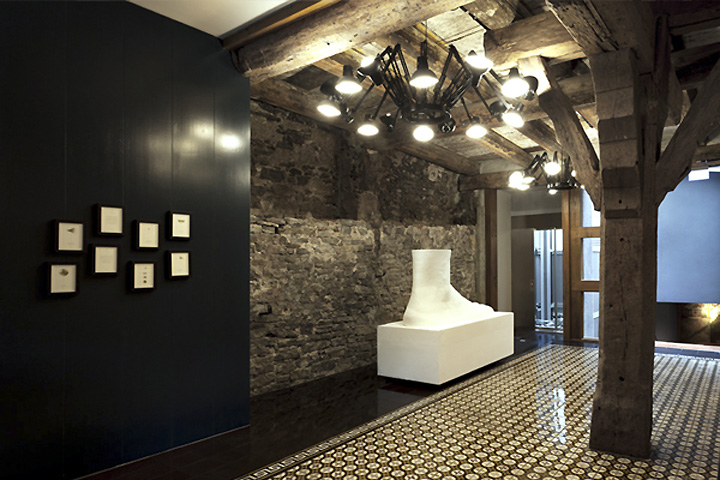 ��HotelScholl�Ƶ�