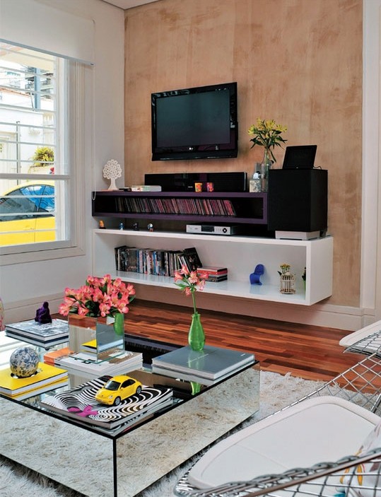 ����ɫ���G����סլ