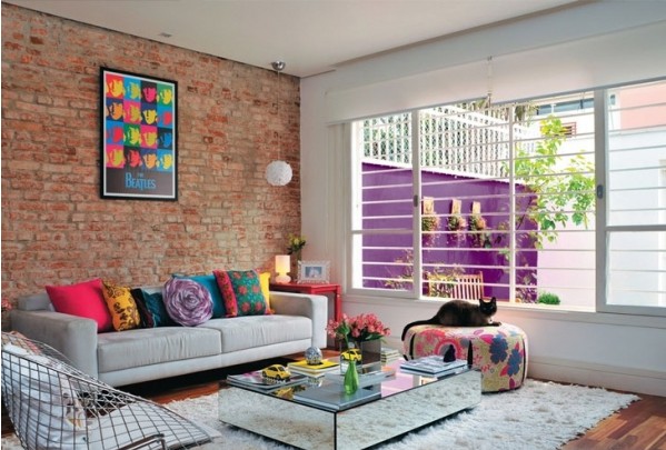 ����ɫ���G����סլ