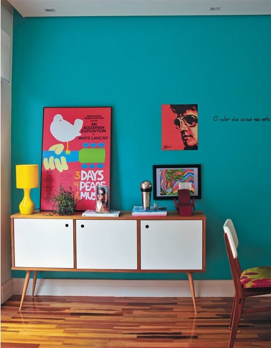 ����ɫ���G����סլ