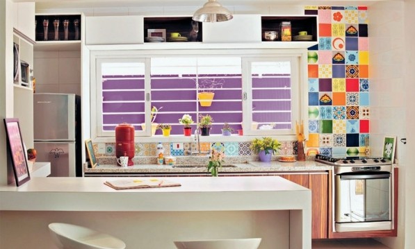 ����ɫ���G����סլ