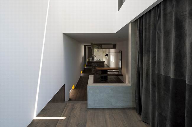 �ձ��M�L(ch��ng)��˽լ