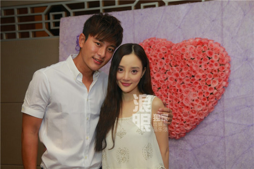 �Z���������Ɍ����ƶ�ƬС���I