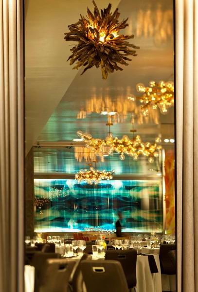 ʥ�؁���W�Ƶ�