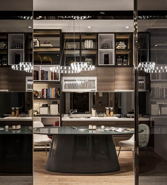 �_�����������ۘ�̎���Ӱ��g