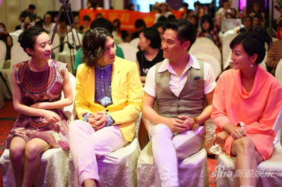 �w���f����(w��n)����:�c�TС��δ(li��n)�j(lu�� )