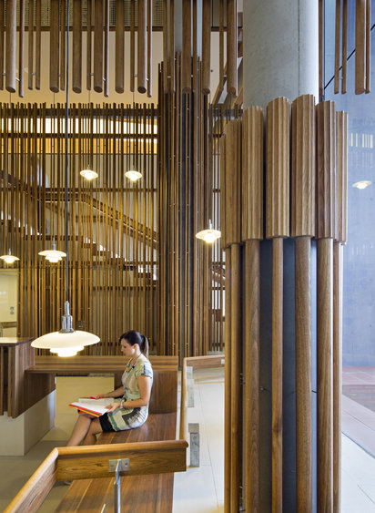 ��ʿ�m���g�о���