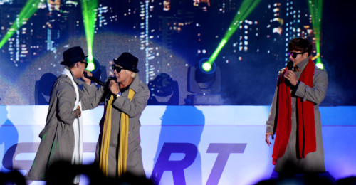 ��RunningMan����۷۽z��(hu�� )�F��(ch��ng)����B�B