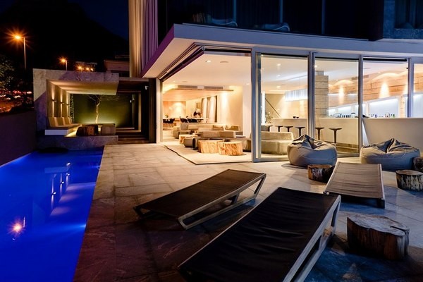 �Ϸ��_(k��i)�ն�POD��Ʒ�Ƶ�