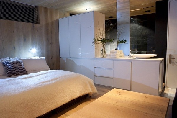 �Ϸ��_(k��i)�ն�POD��Ʒ�Ƶ�