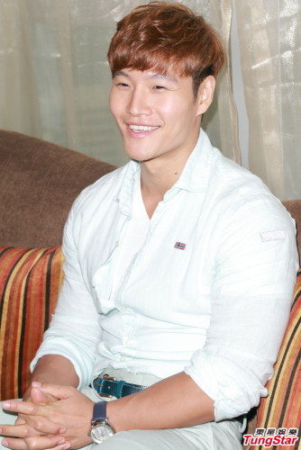 ��犇����������A�ϡ����С�