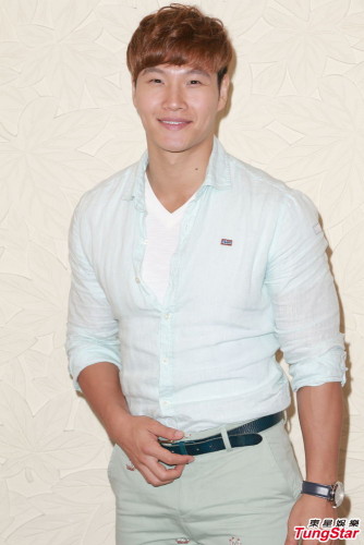 ��犇����������A�ϡ����С�