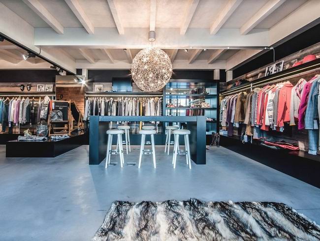 LUISTRENKER������k�����OӋ