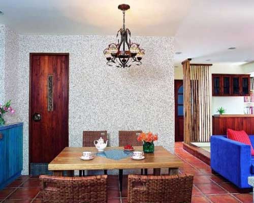 ƫ��(��i)��Ƭ�����к��L(f��ng)��͏d(2)