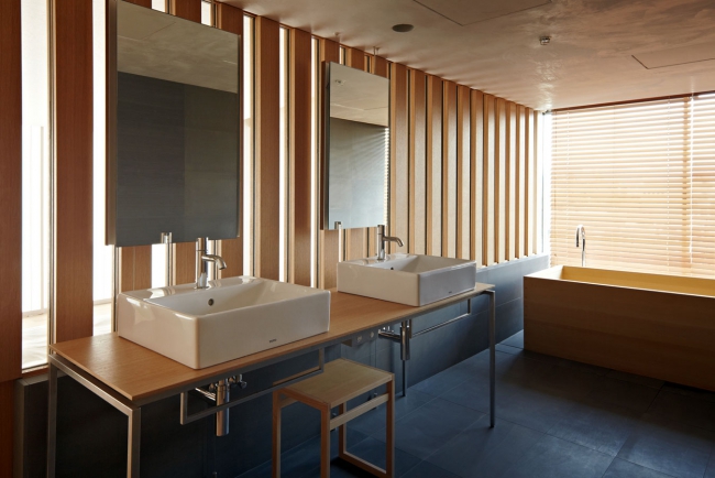 �ձ�KyotoKokusai�Ƶ�