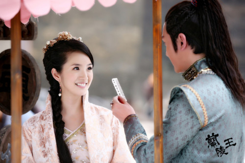 ���m��������Ƭβ���T�B��������Ű��