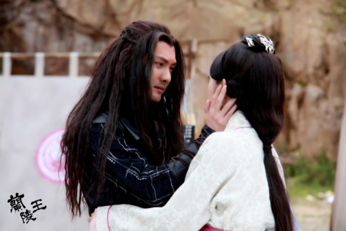 ���m��������Ƭβ���T�B��������Ű��