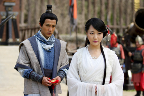 ����(hu��)Ƥ2����ҕ�չٰױ����������K�@�϶�