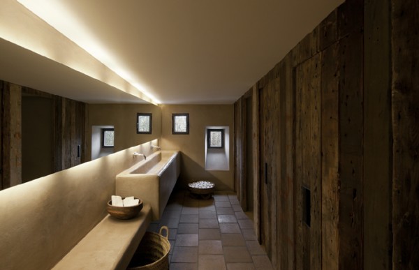 ԭľɫ������(g��)���g�R����Filand��n�͏d