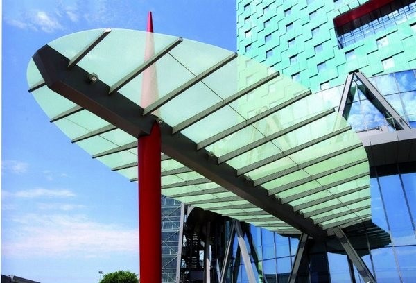 �F��δ��(l��i)�У���������mB4Milano�Ƶ�