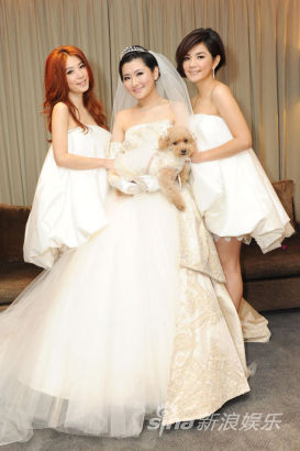 SHE�ݳ���(hu�� )9�µǱ���Ů������������_