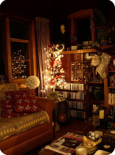 ��(chu��ng  )��o(w��)̎���ڼҾ�һ�ǵ��`��(2)