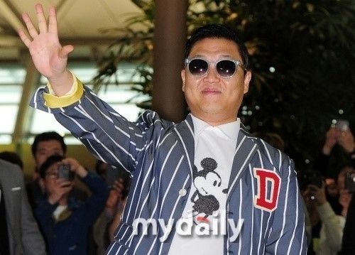 �B(ni��o)��PSY͸¶�����M(j��n)��9�°l(f��)��(zhu��n)݋