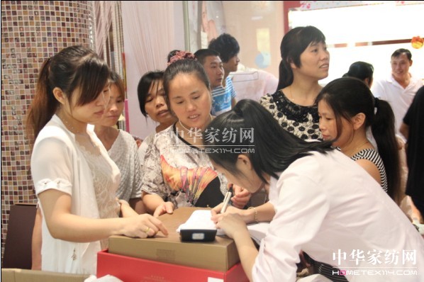 �Ϸ�����Ɉ�(ch��ng)��ُ��(hu�� )�ɽ��ư��f(w��n)