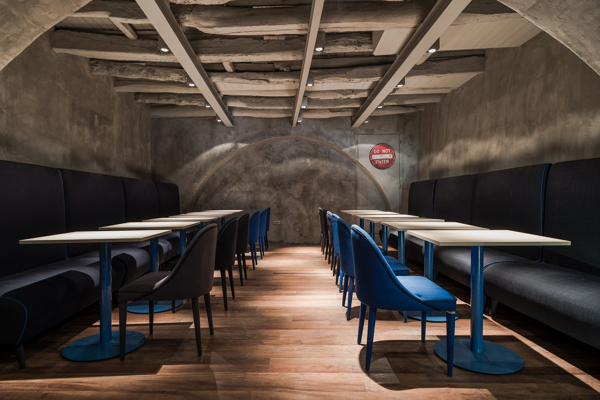 �����DMoustacheCoffeeHouse