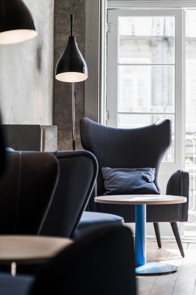 �����DMoustacheCoffeeHouse