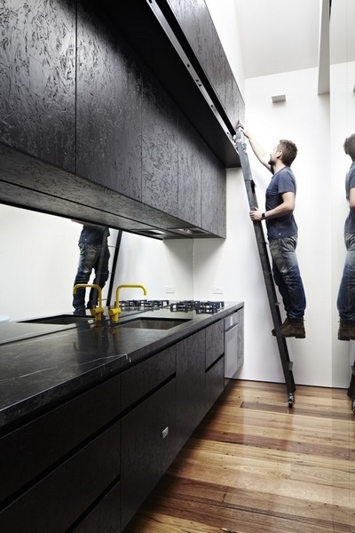 ���I(y��)����Ԫ��ī�����r(sh��)�г����Ҿ�